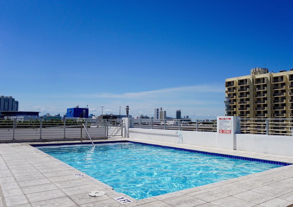 Ocean Five Condo Hotel Майами-Бич Экстерьер фото